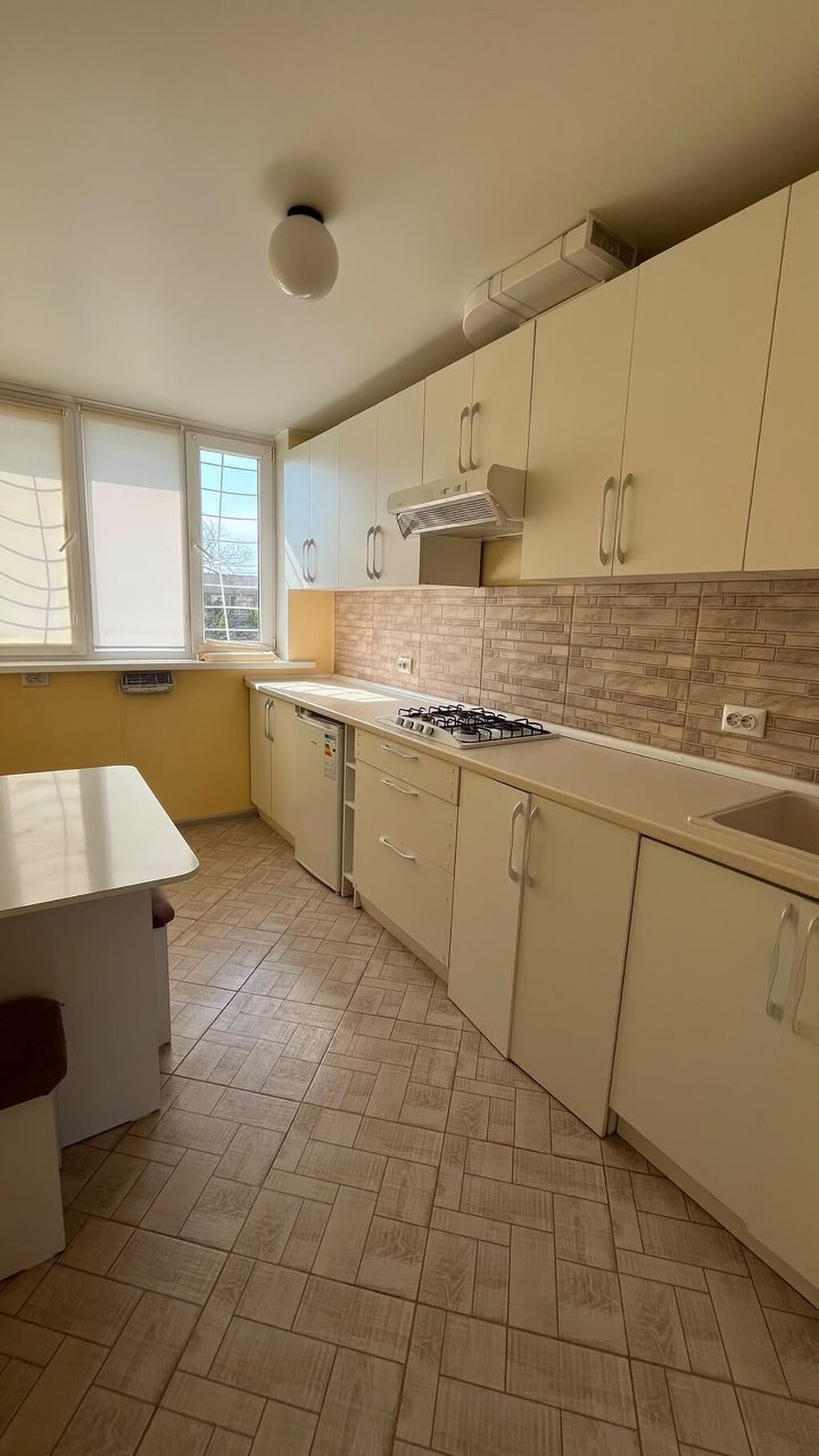 Продам 1-комнатную квартиру, 28 м², ул. Московская / Уметалиева: фото 3