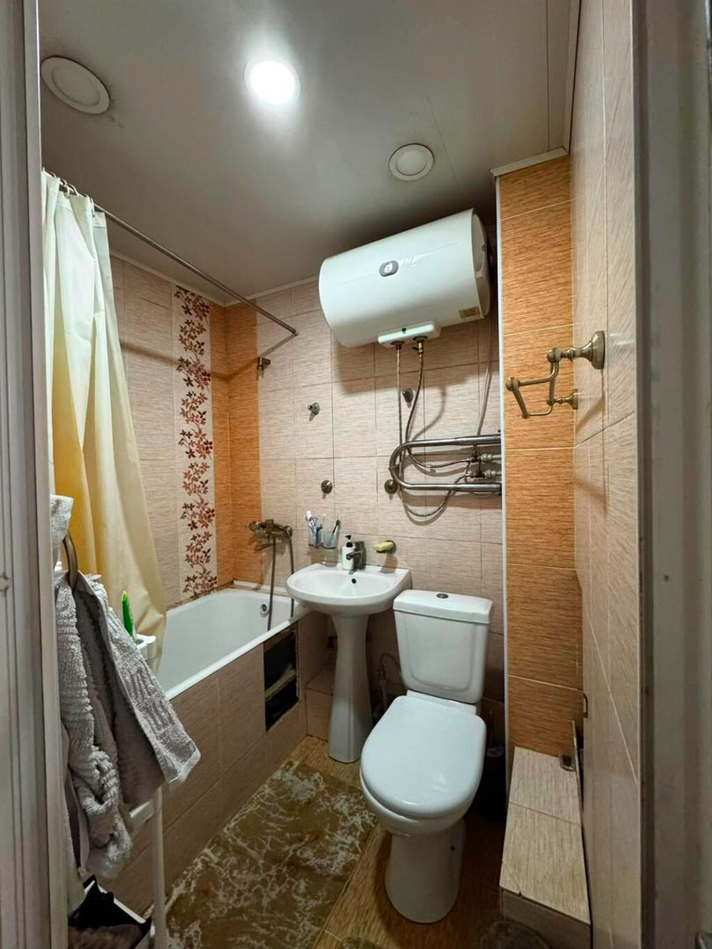 Продам 3-комн. квартиру, 10 мкр, 58 м²: фото 8