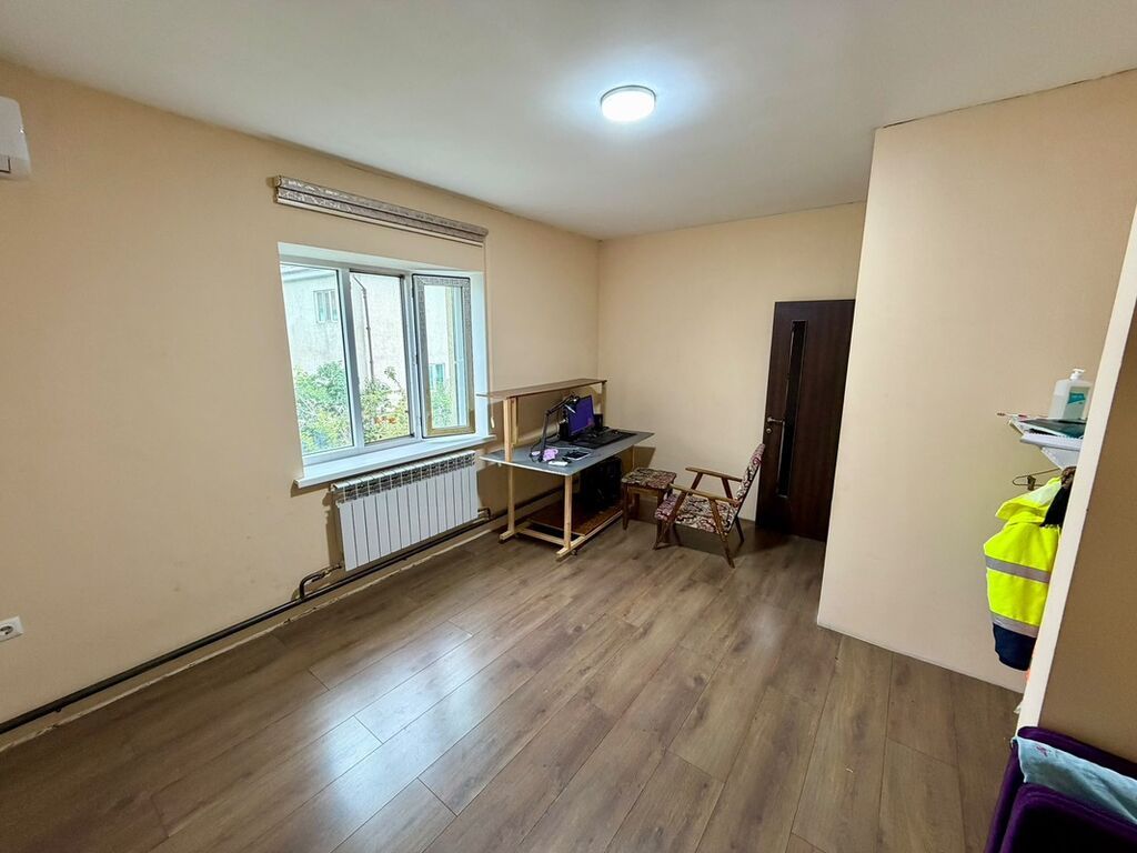 Продаю 2 этажный дом 4 комнаты Ленинский район ул. Садырбаева: фото 6
