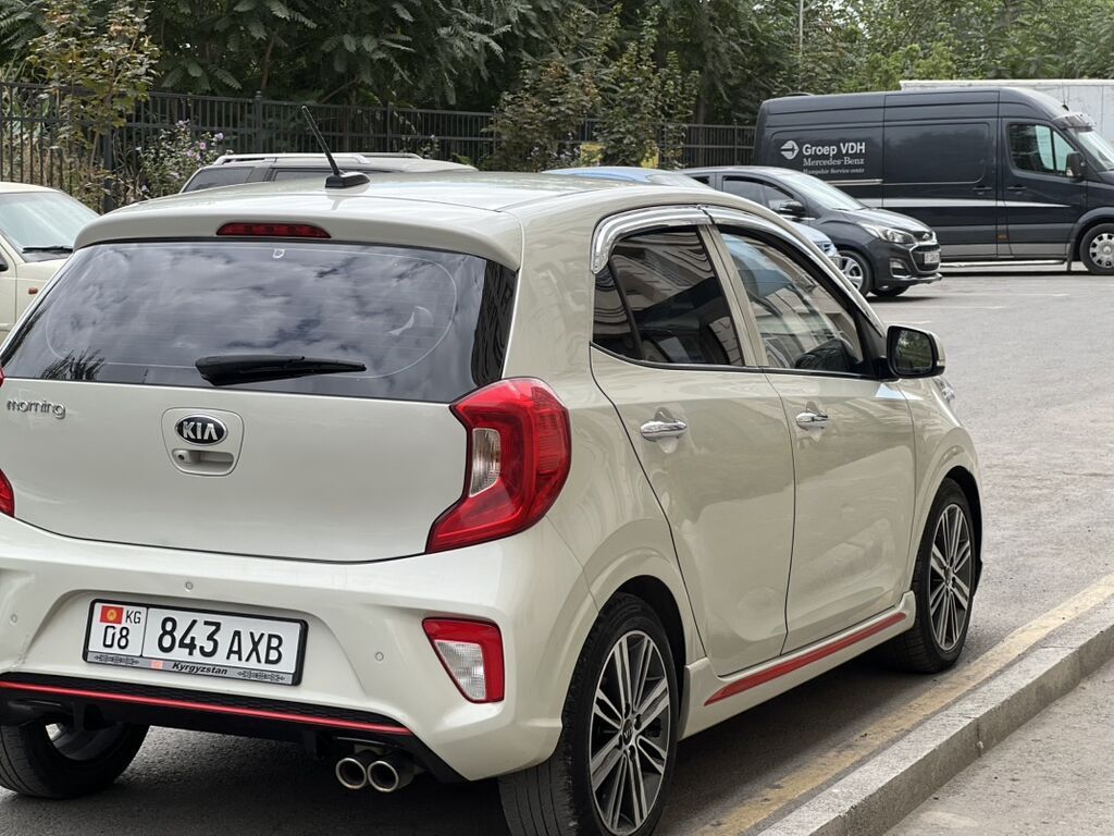 Kia Morning: 2017 г., 1 л, Автомат, Бензин, Хэтчбэк: фото 6
