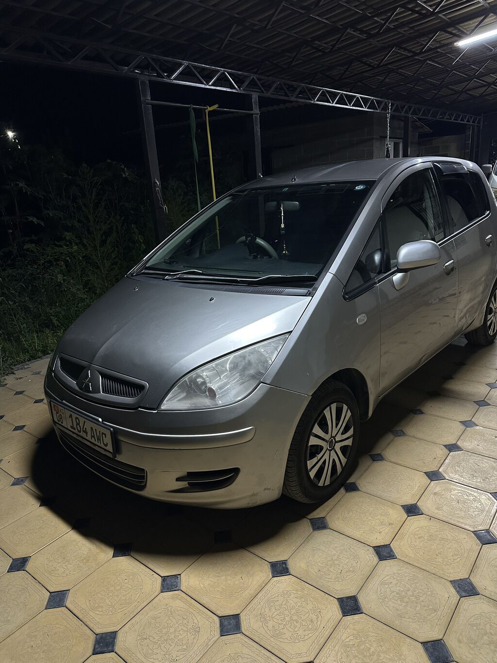 Mitsubishi Colt: 2004 г., 1.3 л, Автомат, Бензин, Хэтчбэк: фото 6
