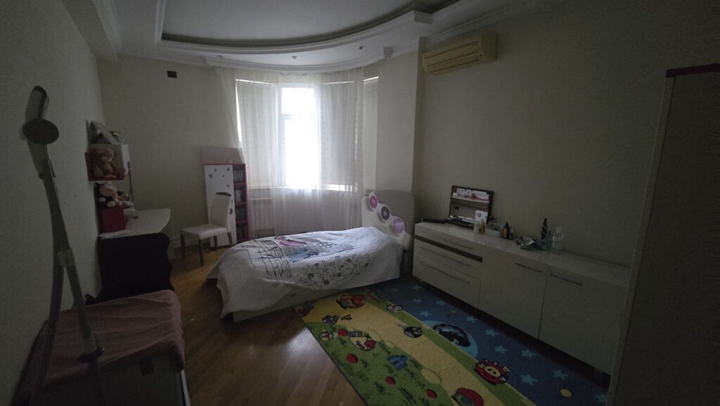 4 otaqlı, Yeni tikili, 177 kv. m