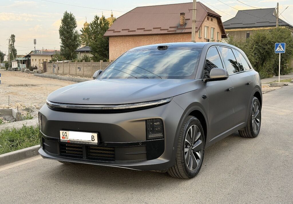 Lixiang L6: 2025 г., 1.5 л, Автомат, Гибрид, Кроссовер: фото 3