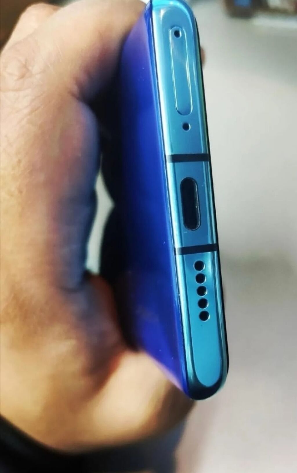Смартфон Huawei P30 (цвет Breathing Crystal/аквамарин) в комплекте — фото 3