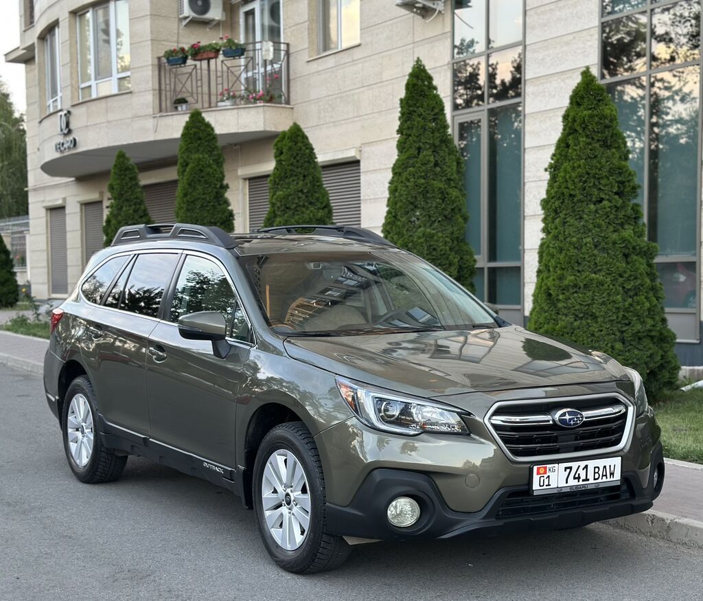 Subaru Outback: 2018 г., 2.5 л, Вариатор, Бензин, Универсал: фото 3