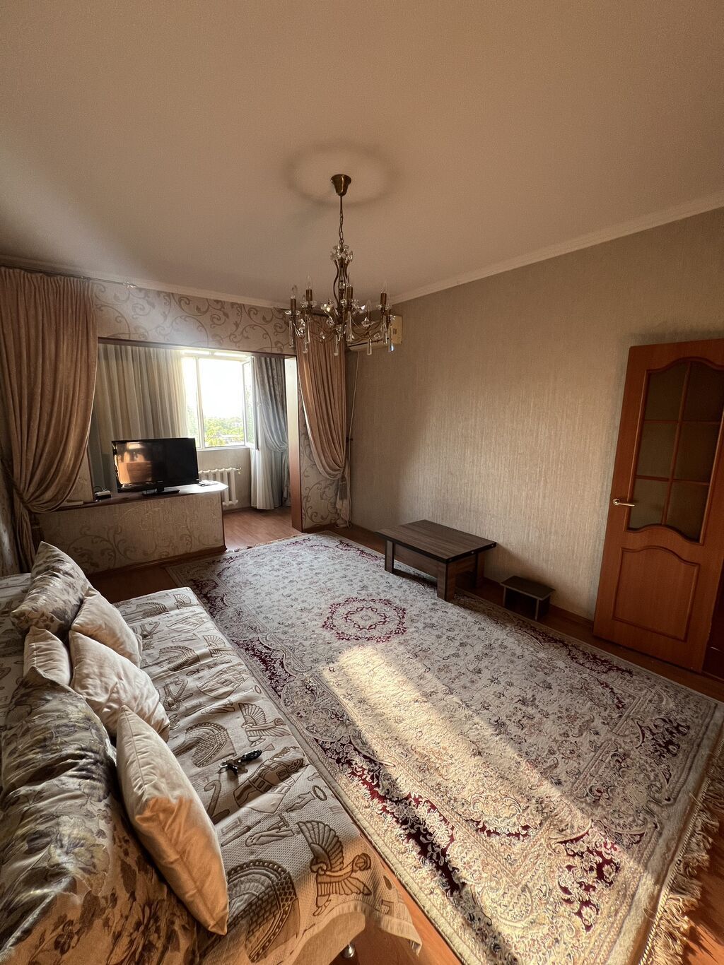 Продаю 3-комнатную квартиру 95 м² в 7 мкр, 7 этаж: фото 4