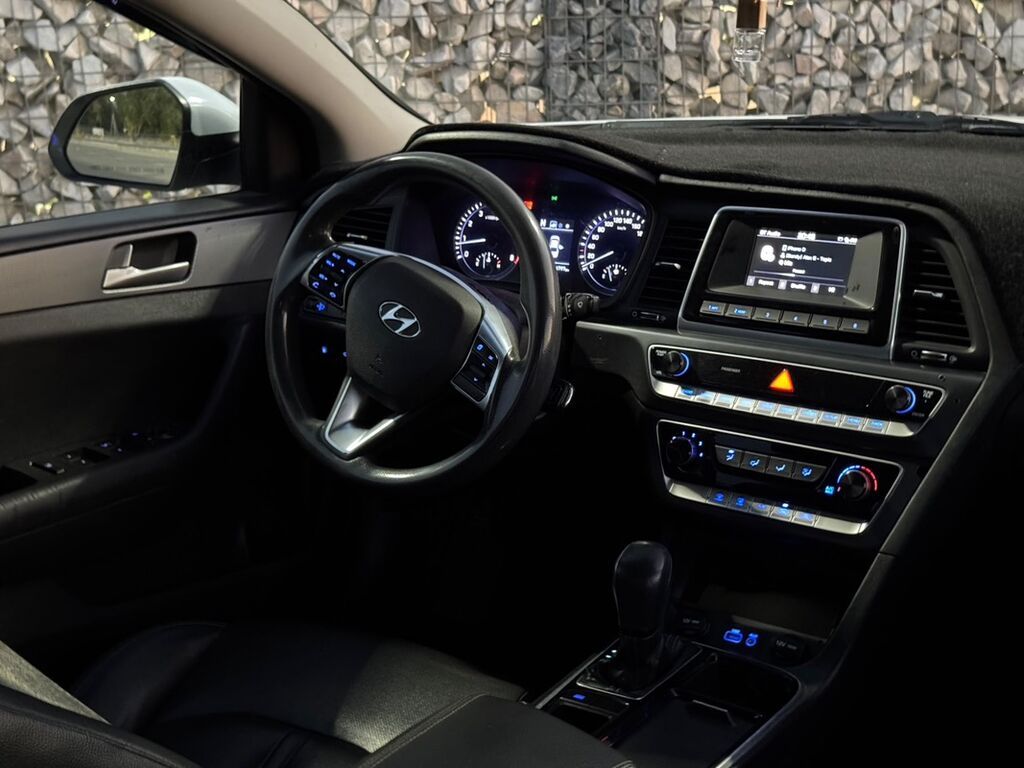 Продам Hyundai Sonata 2018, автомат, 2.0 л: фото 5