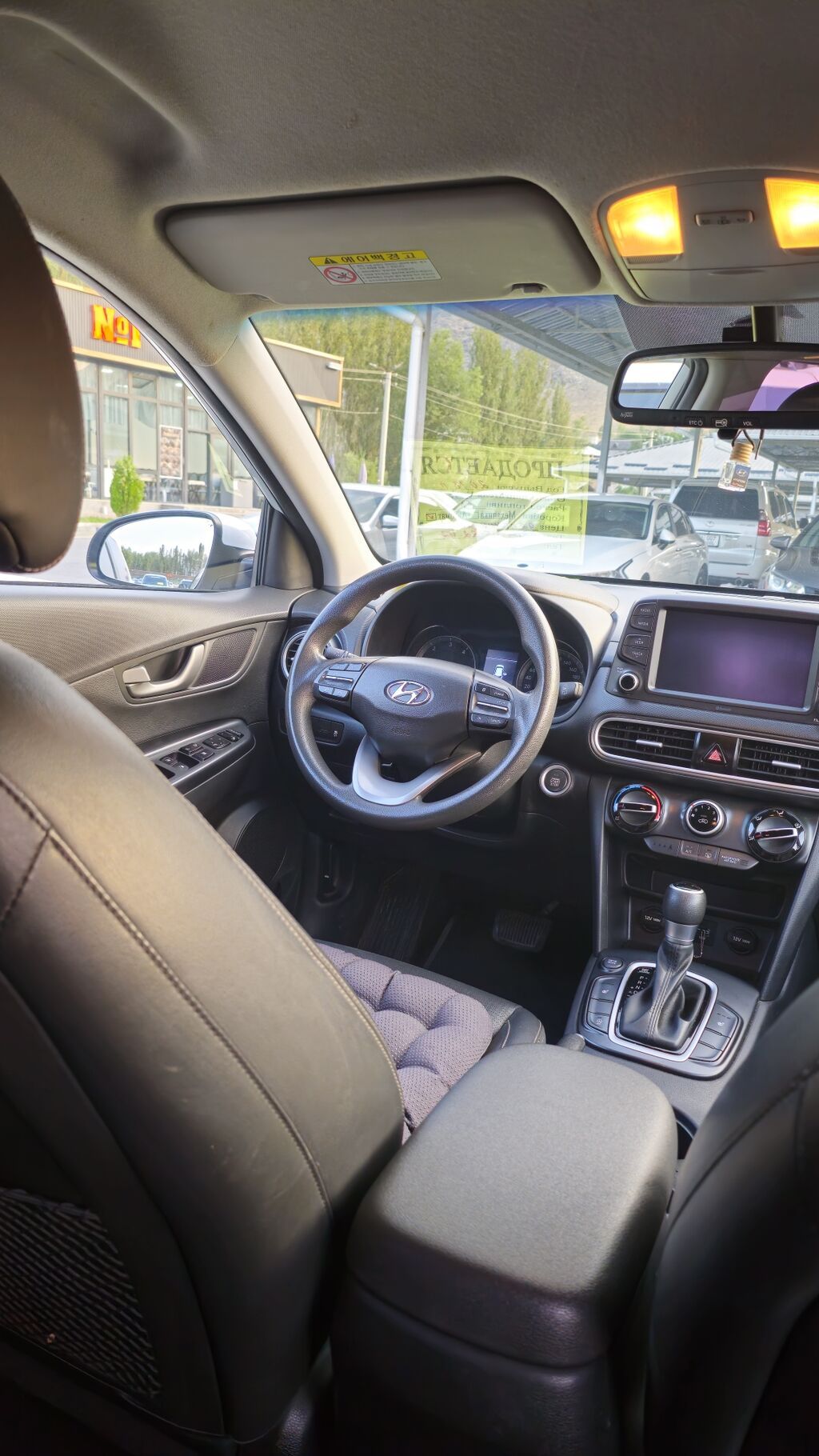 Hyundai Kona: 2018 г., 1.6 л, Автомат, Бензин, Кроссовер: фото 7