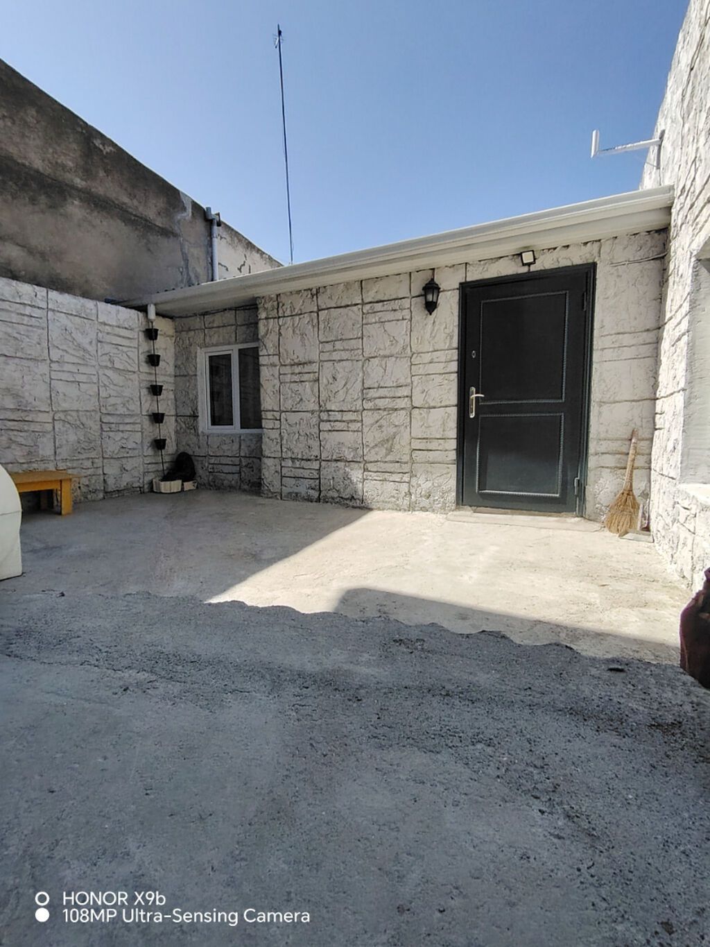 Yeni Suraxanı 2 otaqlı, 42 kv. m, Yeni təmirli