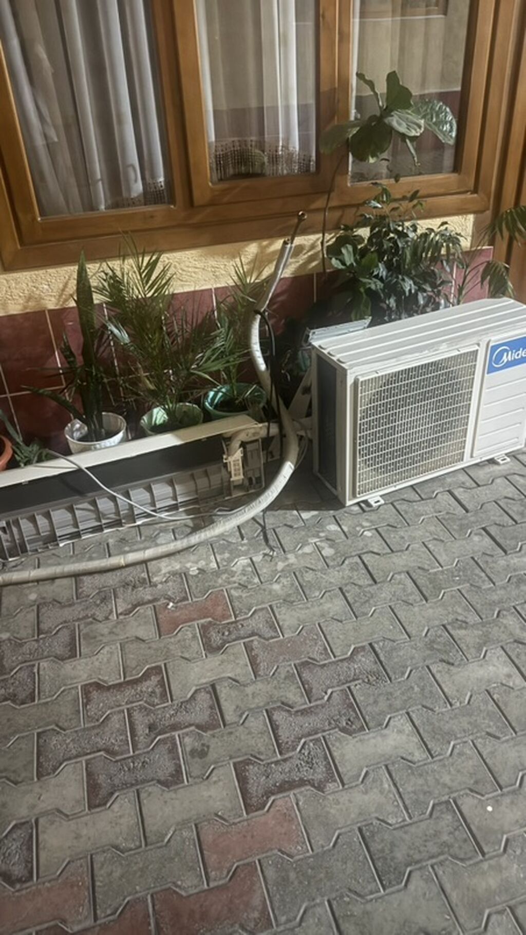 Сплит-система, Midea, Б/у, 50-70 м², Классический: фото 2