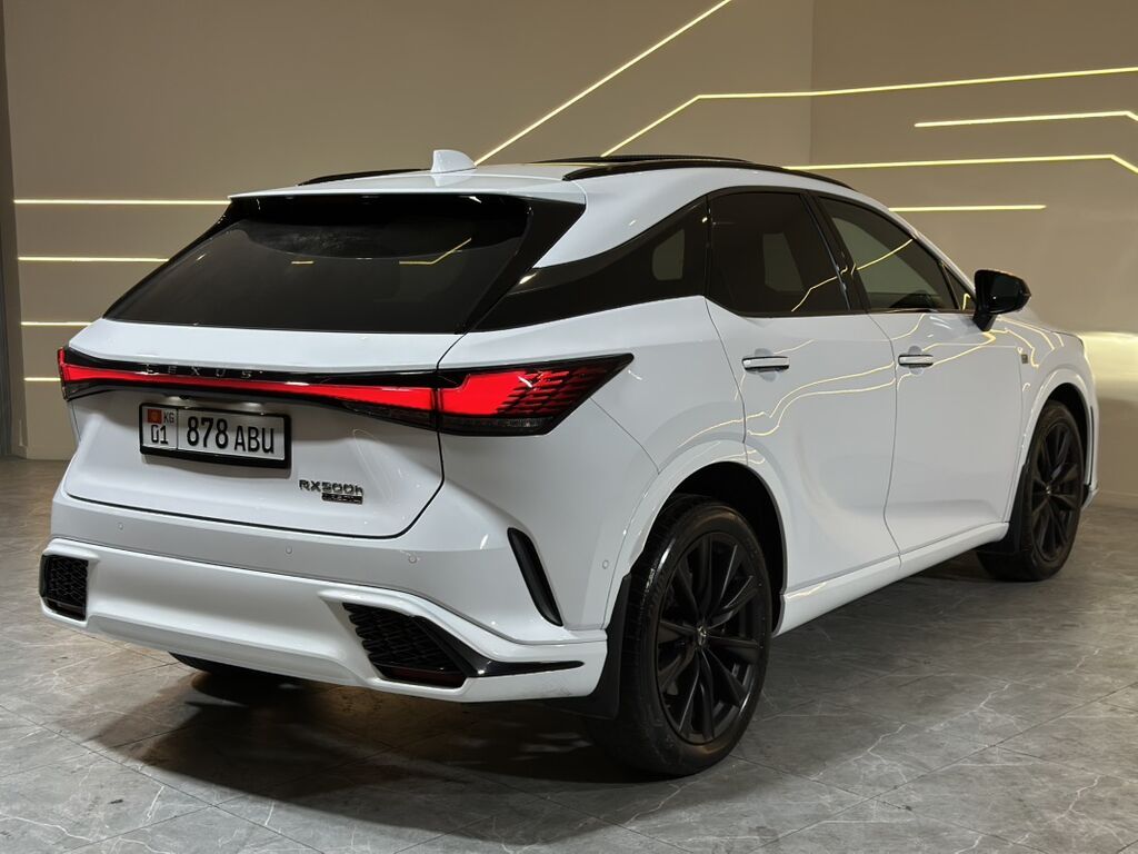 Lexus RX: 2023 г., 5 л, Автомат, Гибрид, Кроссовер: фото 2