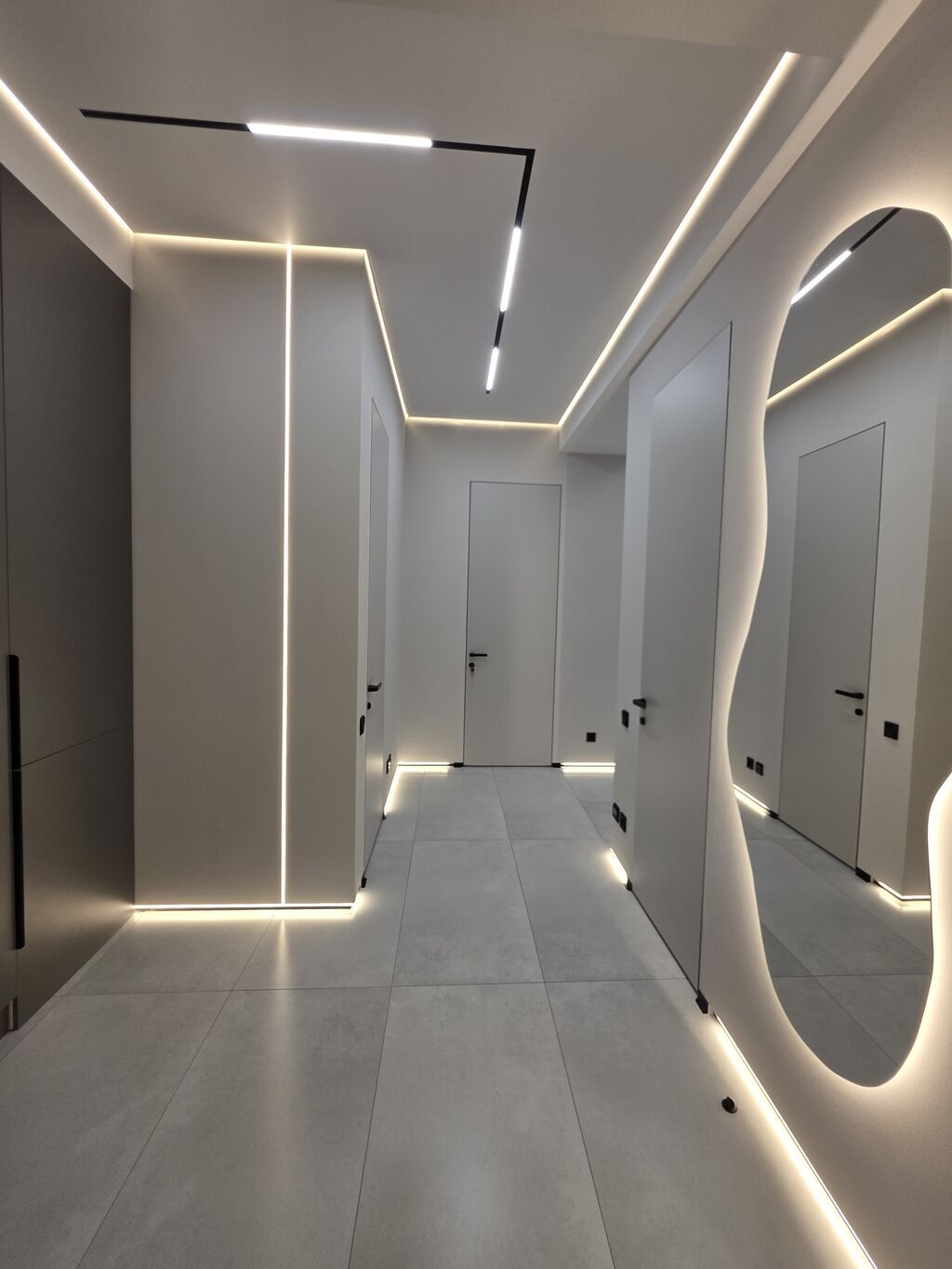 2 комнаты, 80 м², Элитка, 12 этаж, Дизайнерский ремонт — фото 3