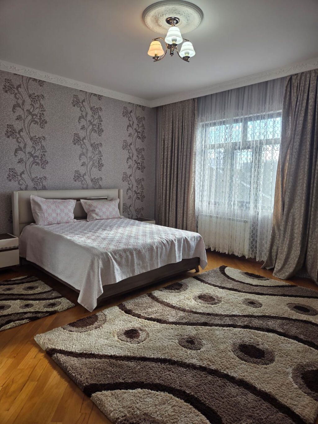 ✨ Bakıxanov Qəsəbəsində Obyekt Təyinatlı 3 Mərtəbəli, 9 Otaqlı Həyət