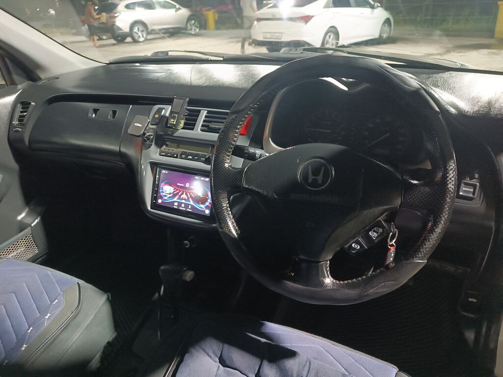 Honda HR-V: 2003 г., 1.6 л, Автомат, Газ, Универсал: фото 6