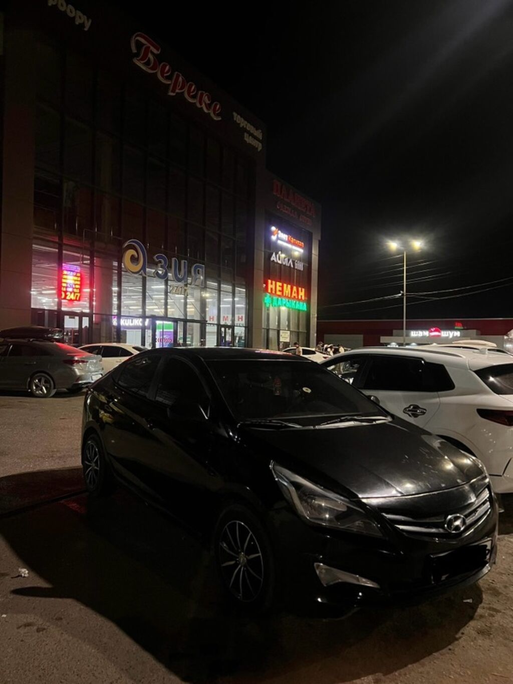 Hyundai Solaris: 2015 г., 1.4 л, Автомат, Бензин, Седан: фото 3