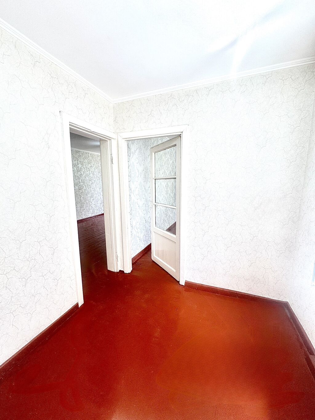 Продам 2-комнатную квартиру, 42 м², 2 этаж: фото 6