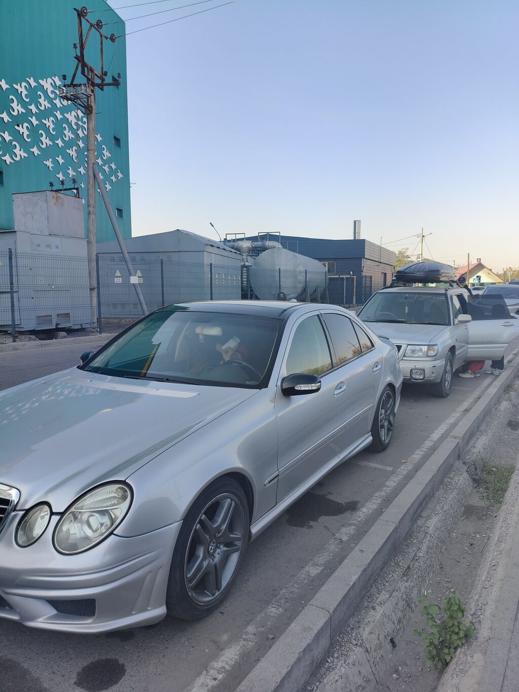 Mercedes-Benz E-Class: 2003 г., 3.2 л, Автомат, Бензин, Седан: фото 2