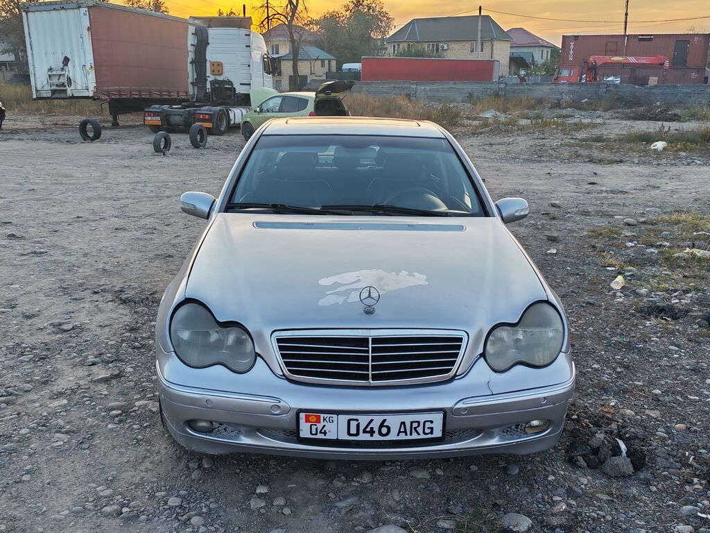 Mercedes-Benz C-Class: 2001 г., 2 л, Автомат, Бензин, Седан: фото 6