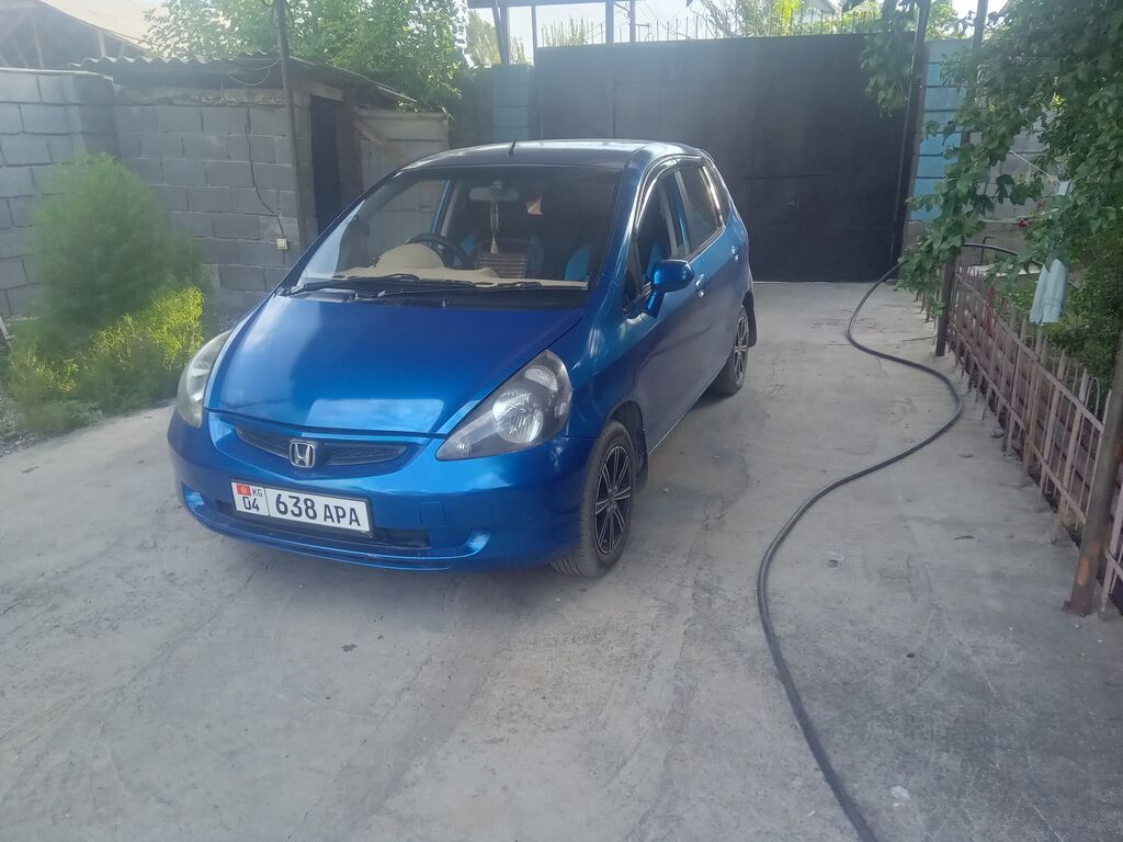 Honda Fit: 2003 г., 1.5 л, Вариатор, Бензин, Хэтчбэк: фото 3