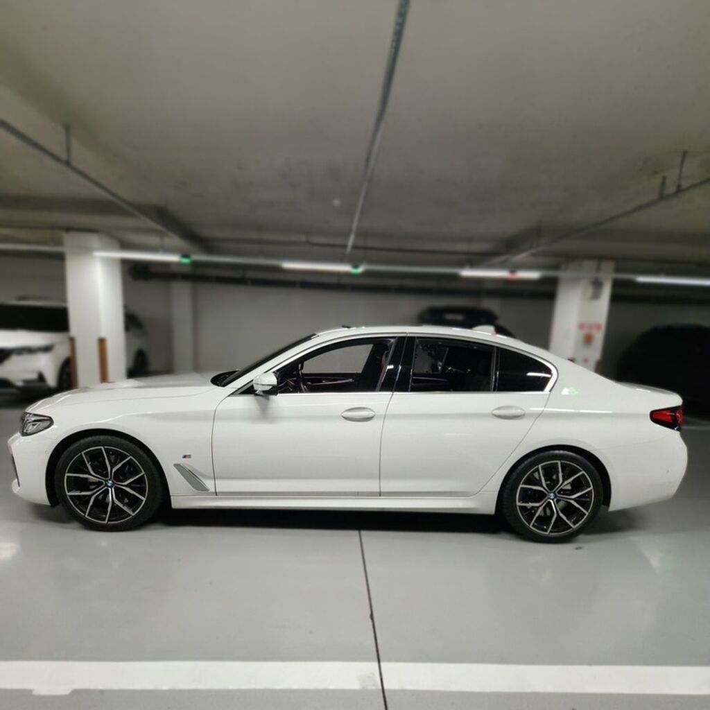 BMW 530: 2022 г., 2.2 л, Автомат, Бензин, Седан: фото 3