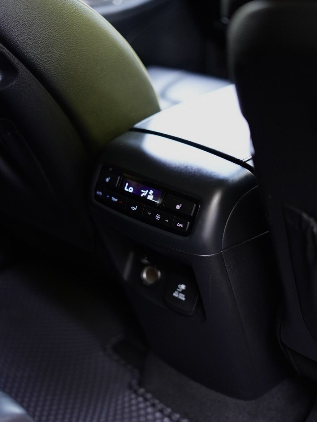 Hyundai Palisade: 2019 г., 3.8 л, Автомат, Бензин, Внедорожник: фото 8