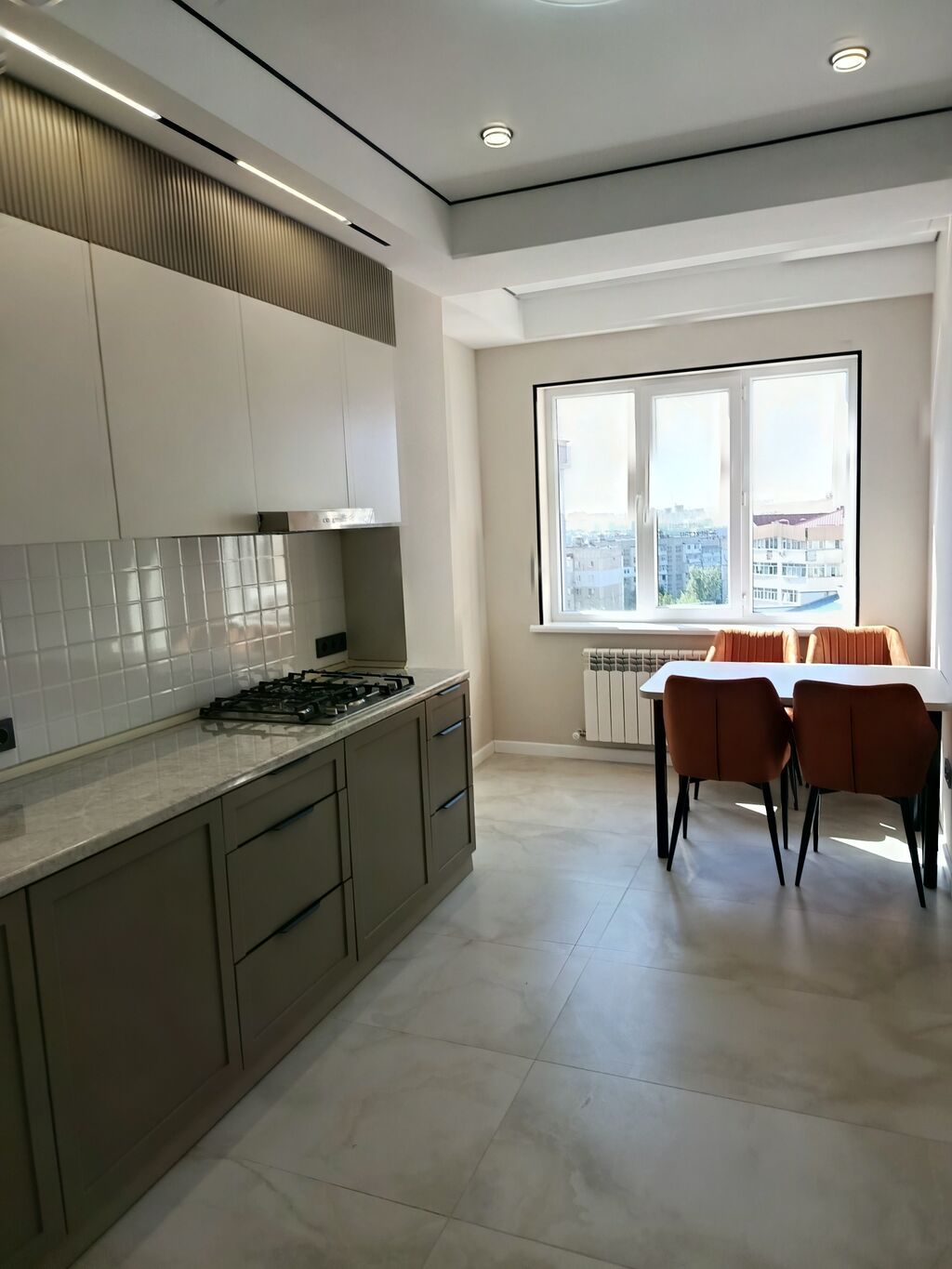 3 комнаты, 84 м², 7 мкр 10 этаж: фото 8