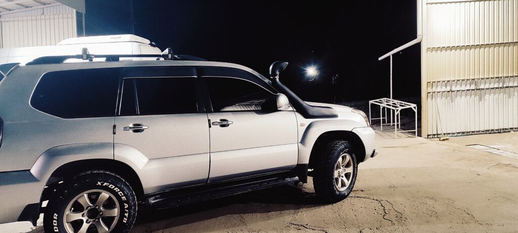 Toyota Land Cruiser Prado: 2004 г., 3 л, Автомат, Дизель, Внедорожник: фото 2