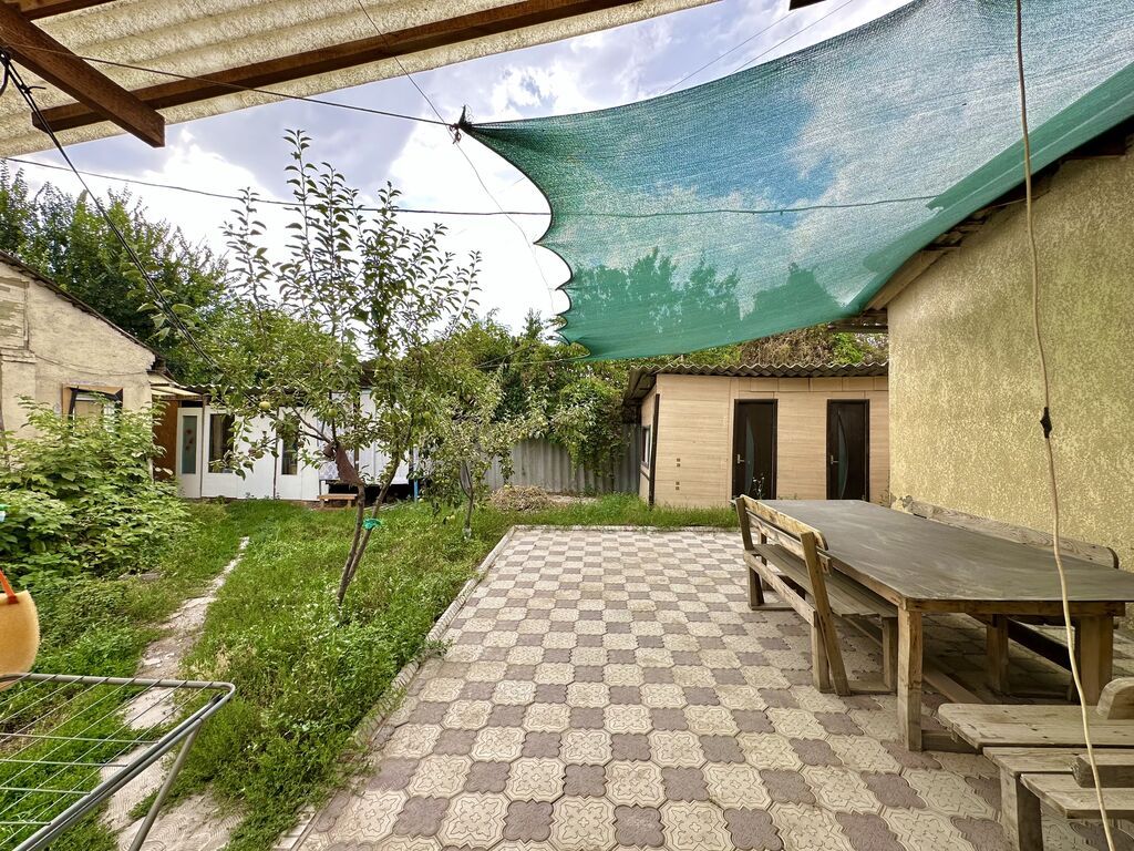 Продаю частный дом с участком 6 соток, 150т.с.$ с. Достук: фото 3