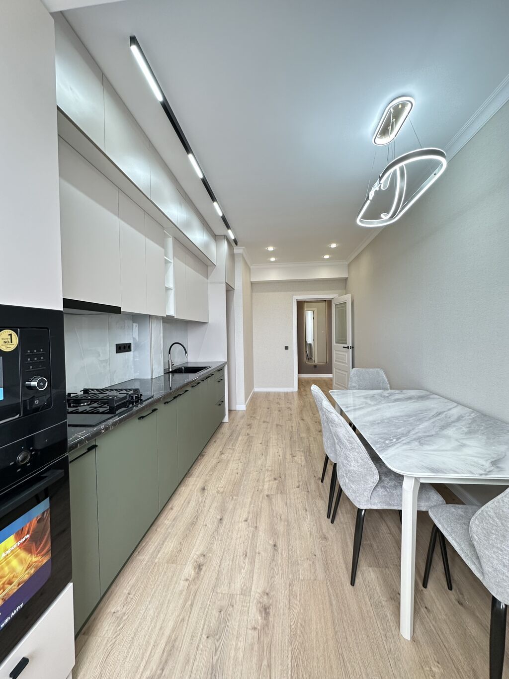 2 комнаты, 66 м², Элитка, 8 этаж, Дизайнерский ремонт: фото 3