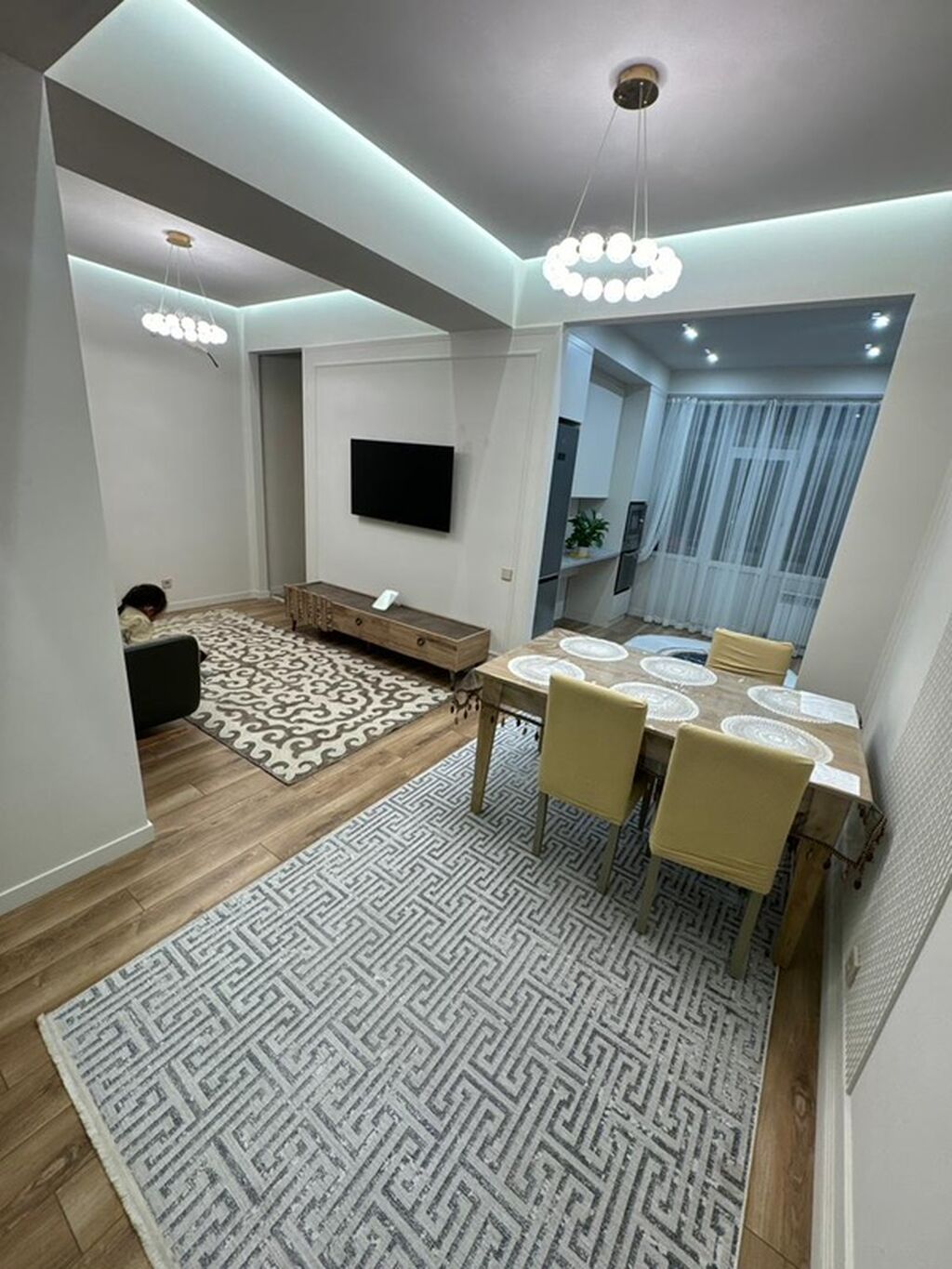 2 комнаты, 56 м², 12 этаж, Дизайнерский ремонт: фото 1