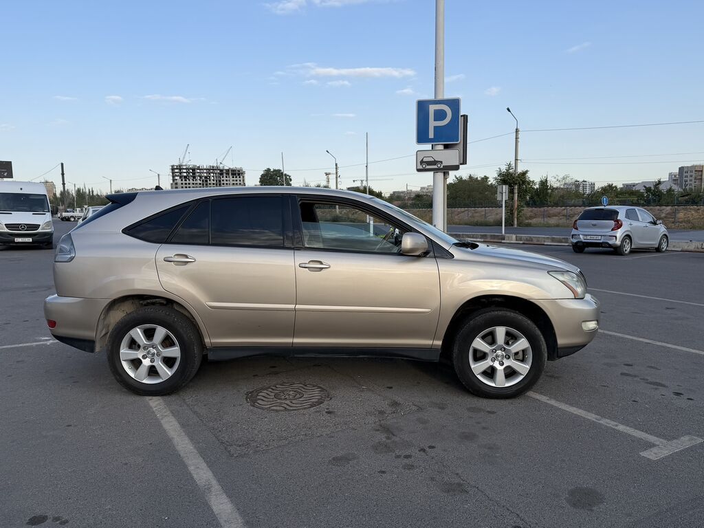 Lexus RX330, 2004 г., 3.3 л, автомат, Бишкек: фото 4