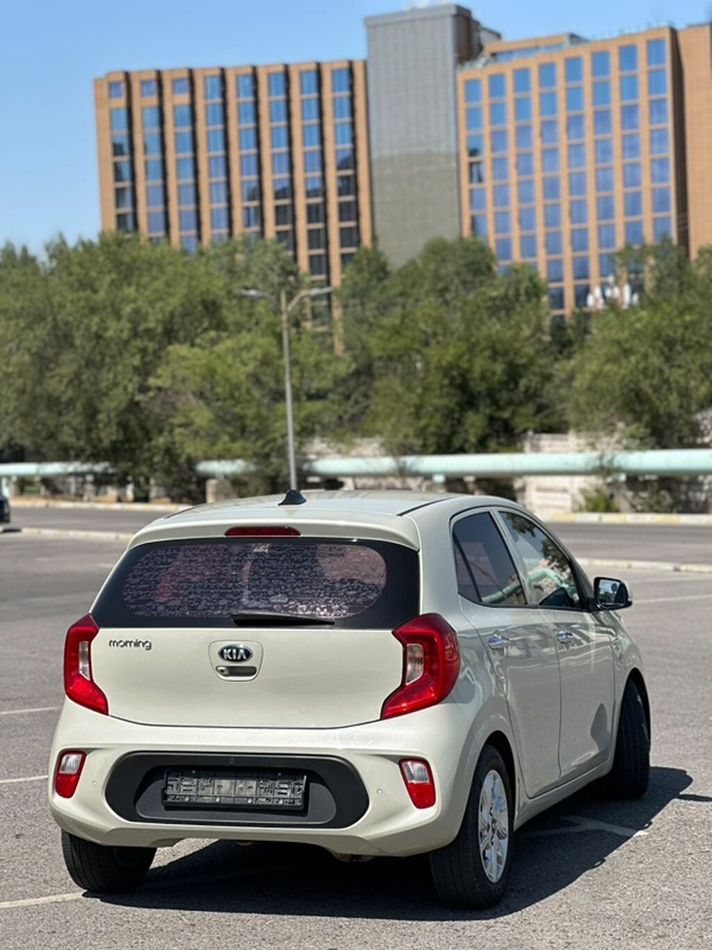 Kia Morning: 2018 г., 1 л, Автомат, Бензин, Хэтчбэк: фото 5