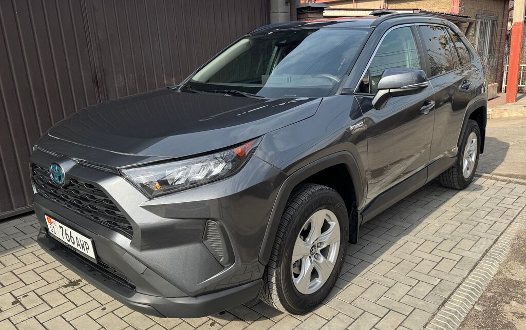 Toyota RAV4: 2020 г., 2.5 л, Вариатор, Гибрид, Кроссовер: фото 2