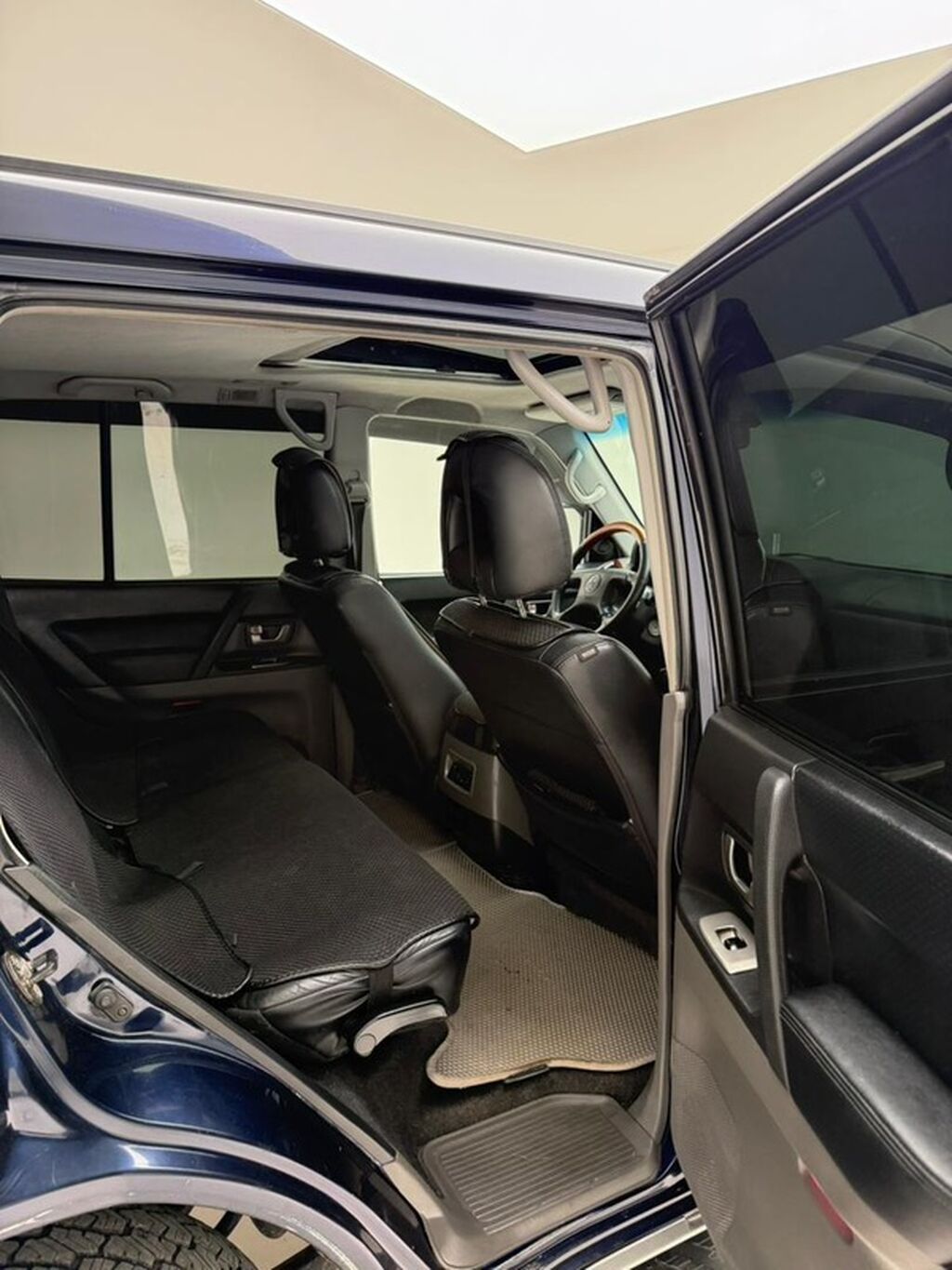 Mitsubishi Pajero: 2003 г., 3.2 л, Автомат, Дизель, Внедорожник: фото 7