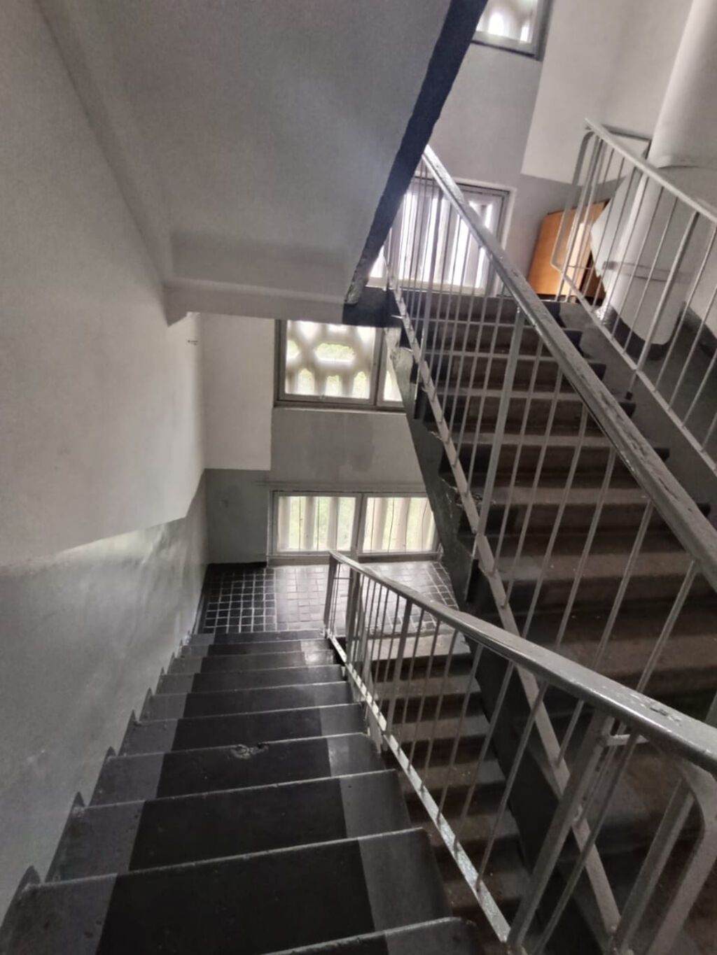 3 комнаты, 61 м², Асанбай мкр 106 серия, 6 этаж, Евроремонт: фото 8