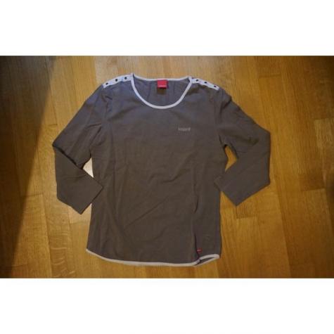 Κοστούμια: Esprit μπλουζα medium σε lalafo.gr Esprit μπλουζα medium σε Αθήνα