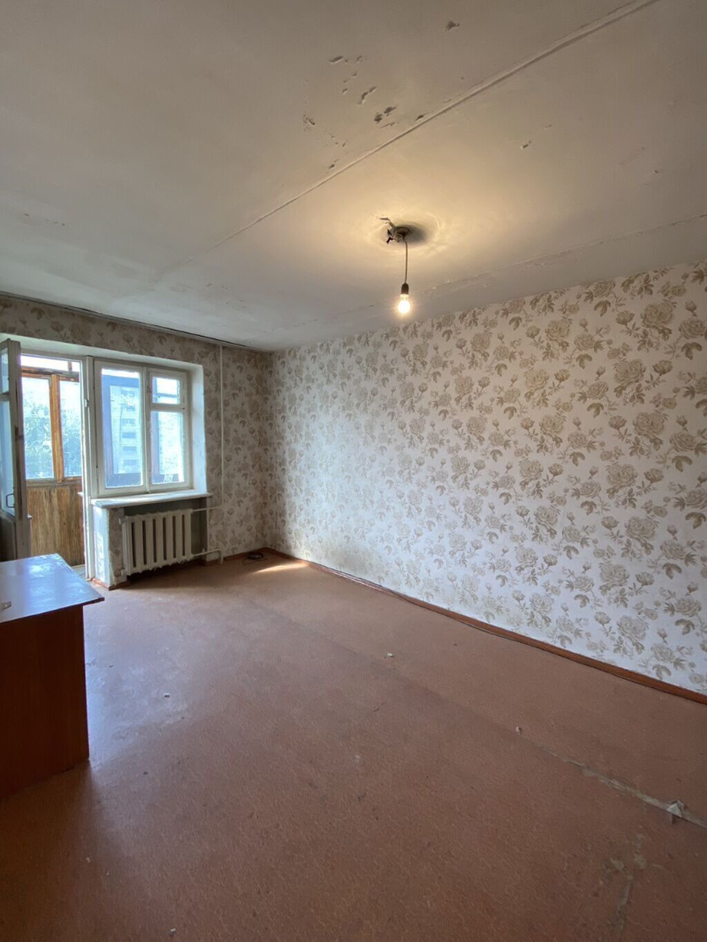 1 комната, 29 м², 5 мкр Индивидуалка, 4 этаж, Требуется ремонт: фото 1