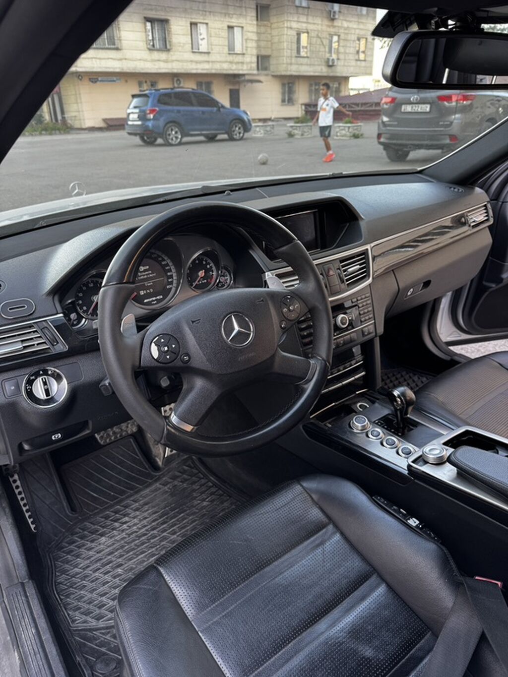 Mercedes-Benz E-класс AMG: 2009 г., 6.3 л, Автомат, Бензин, Седан: фото 7