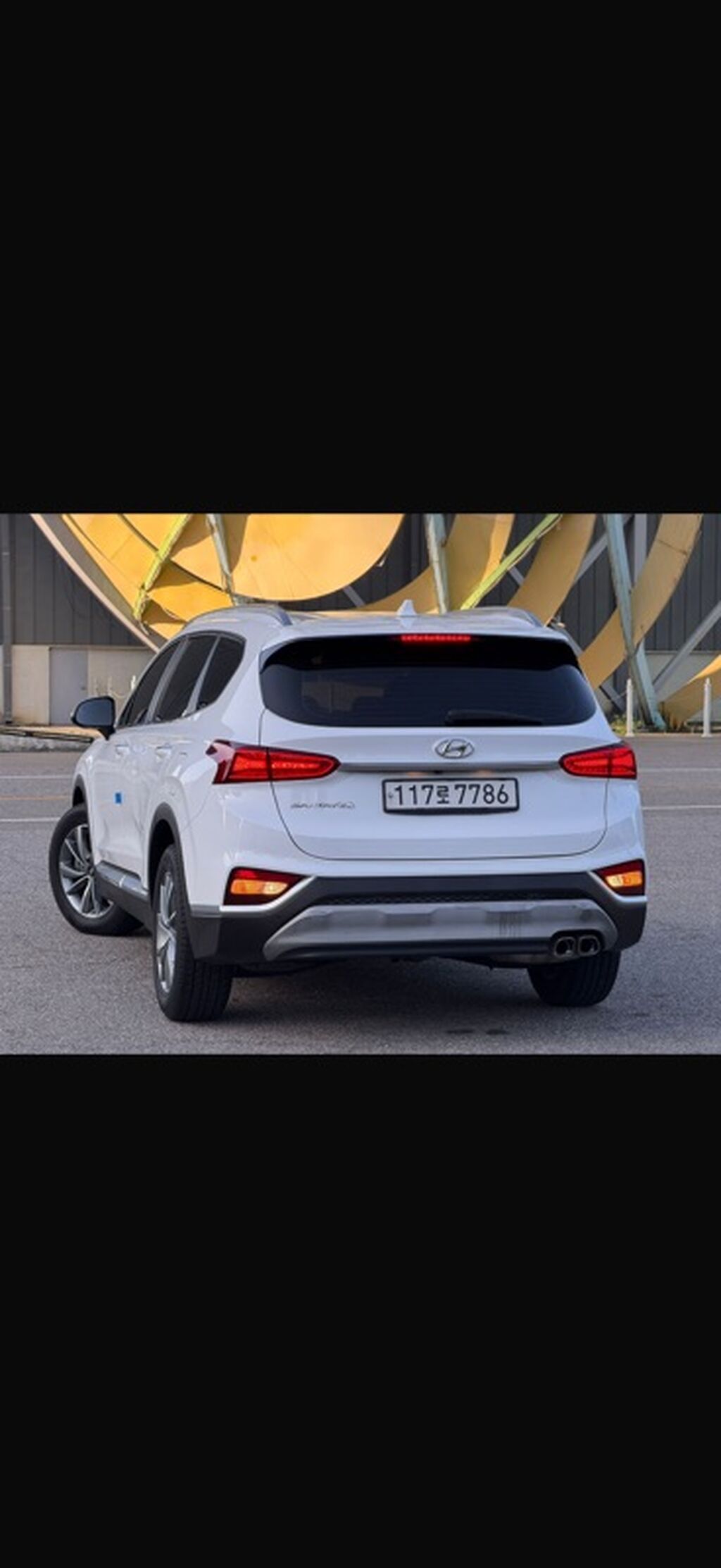 Hyundai Santa Fe: 2019 г., 2 л, Автомат, Дизель, Кроссовер: фото 3