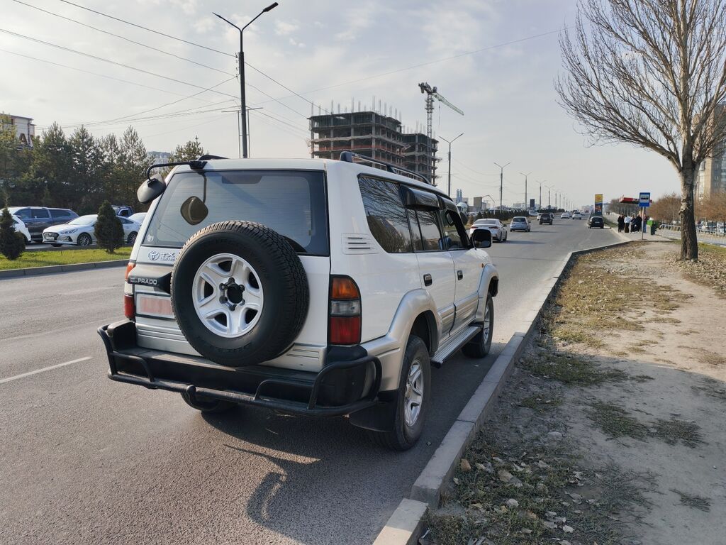 Toyota Land Cruiser Prado 1999, 2.7 л, газ/бензин: фото 2
