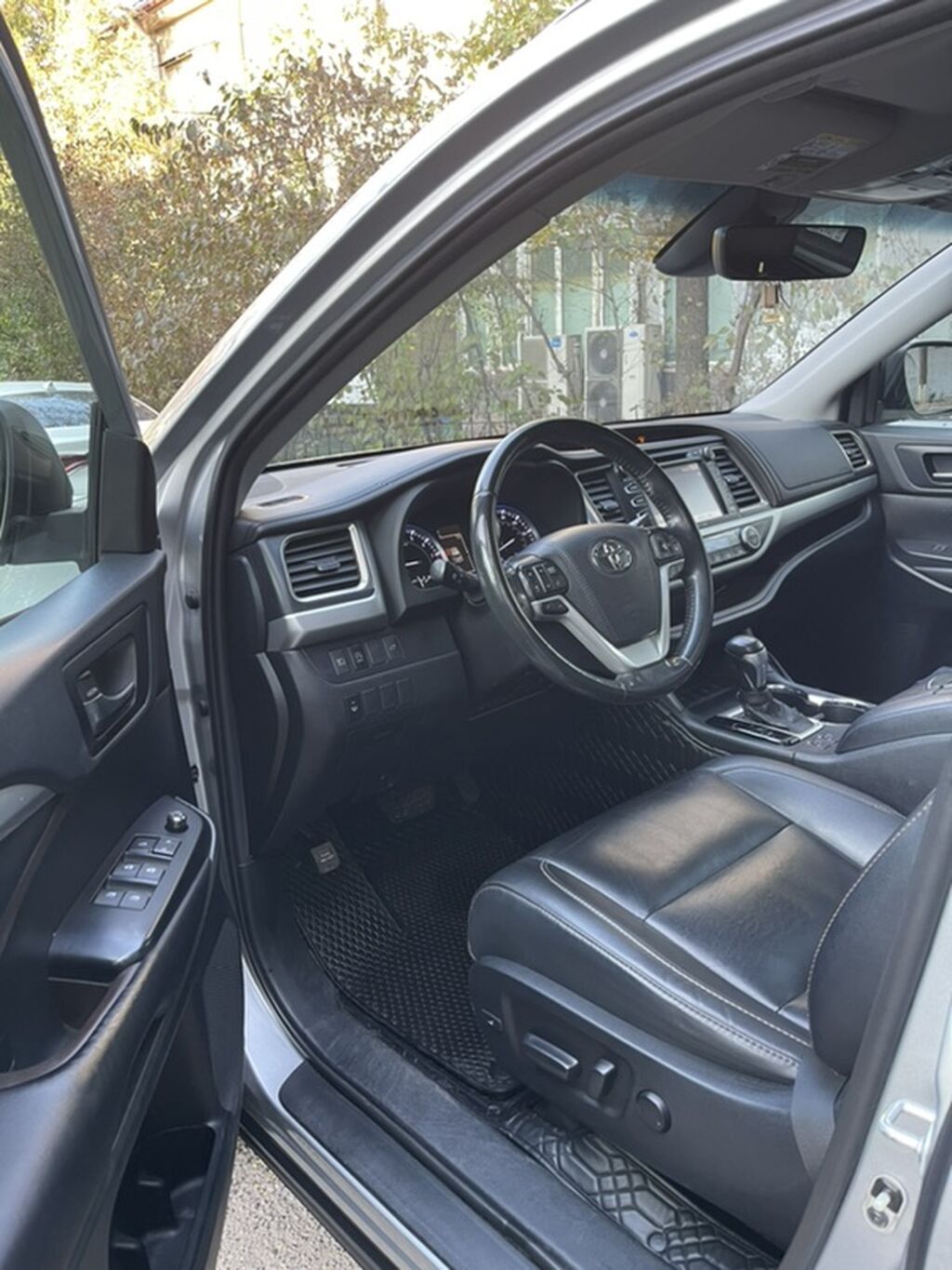 Toyota Highlander: 2019 г., 3.5 л, Автомат, Бензин, Кроссовер: фото 5