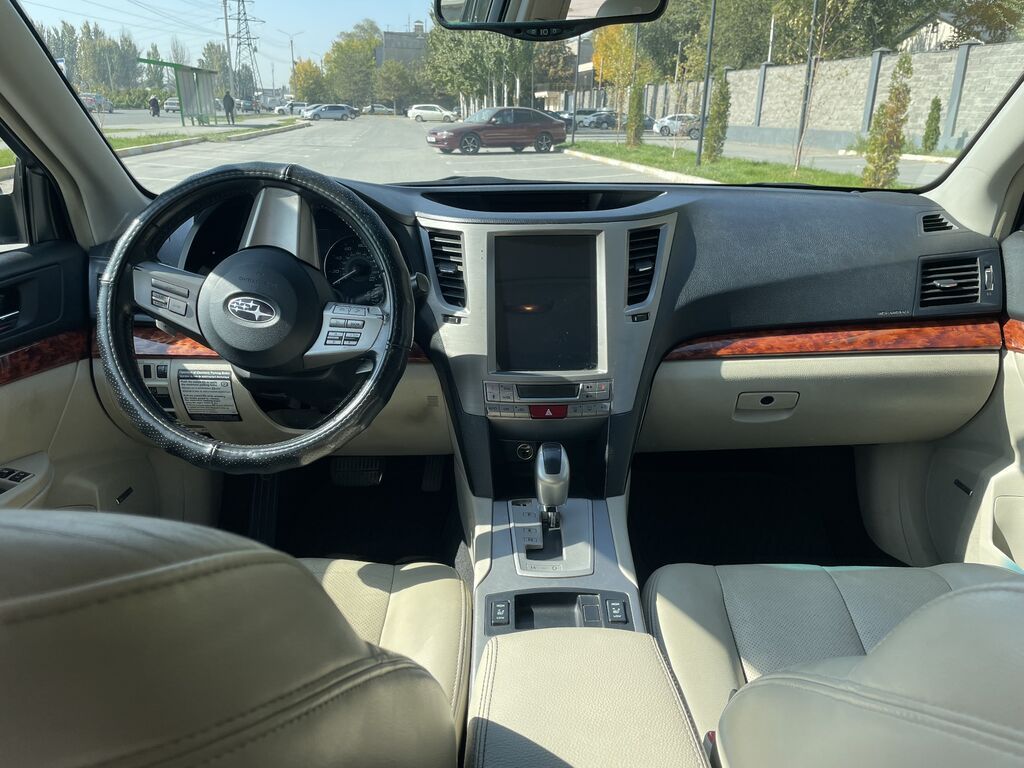 Subaru Outback: 2010 г., 2.5 л, Автомат, Бензин, Универсал: фото 7