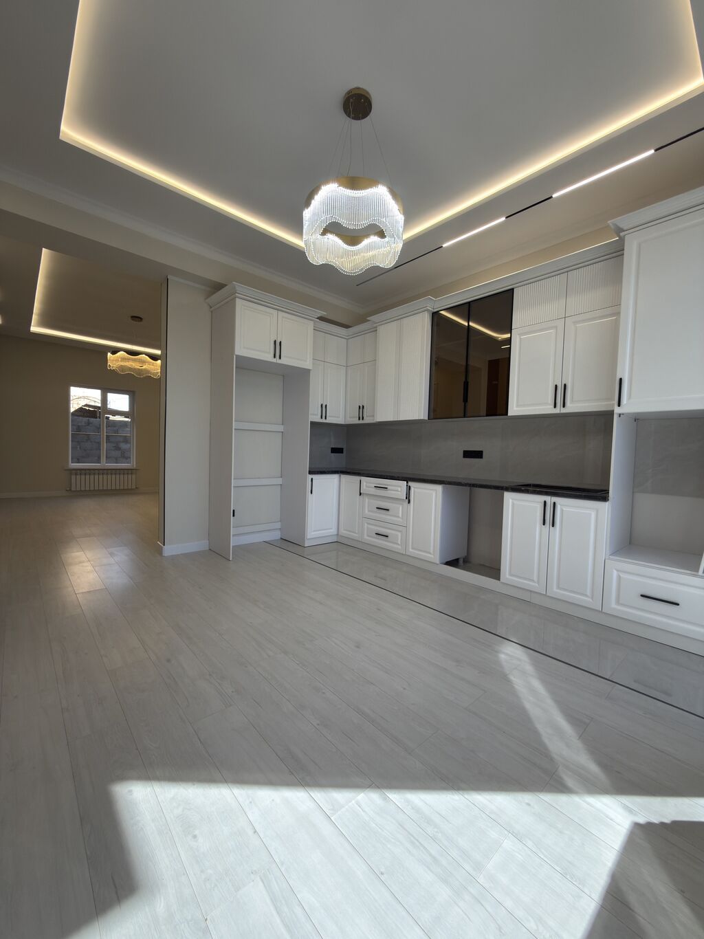 5 комнат, 214 м², Кара-Жыгач ж/м Газ, Электричество, Холодная вода: фото 6