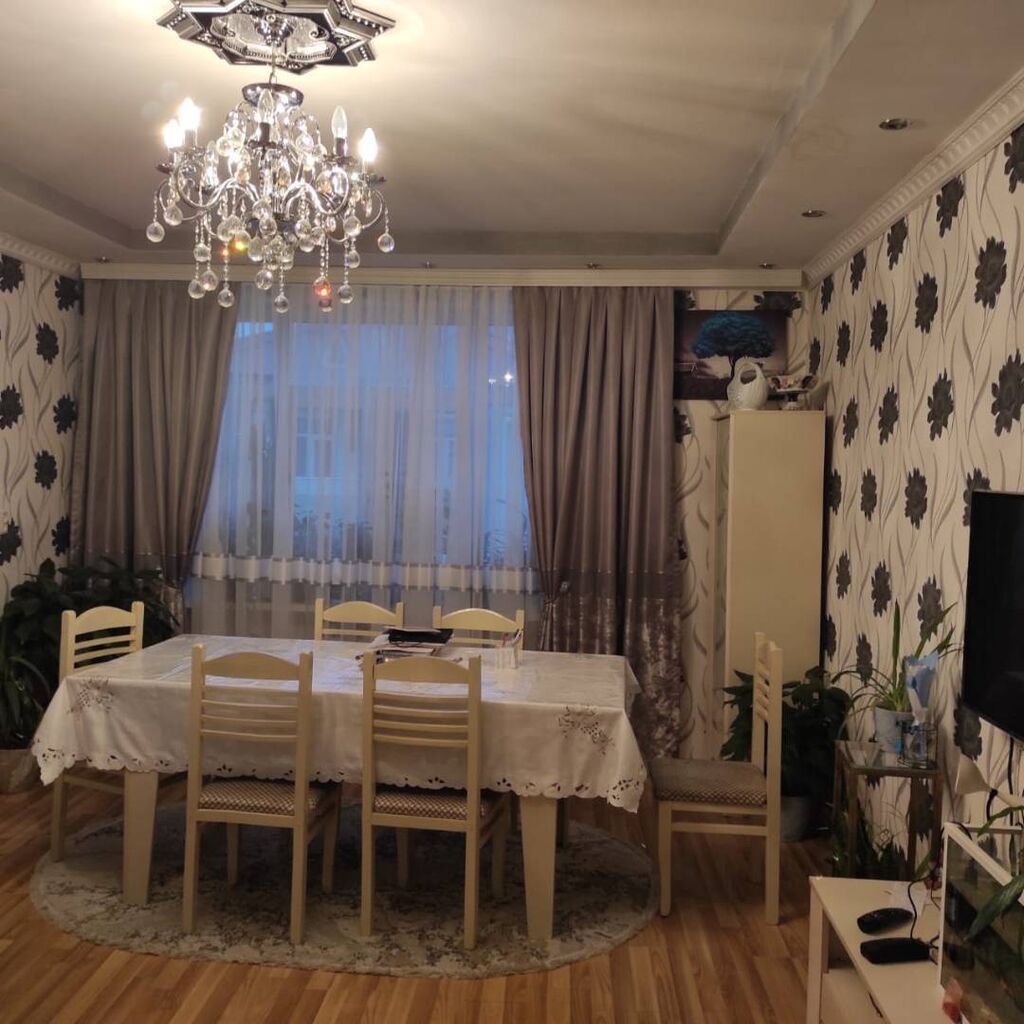 Şəki, 3 otaqlı, Köhnə tikili, 67 kv. m