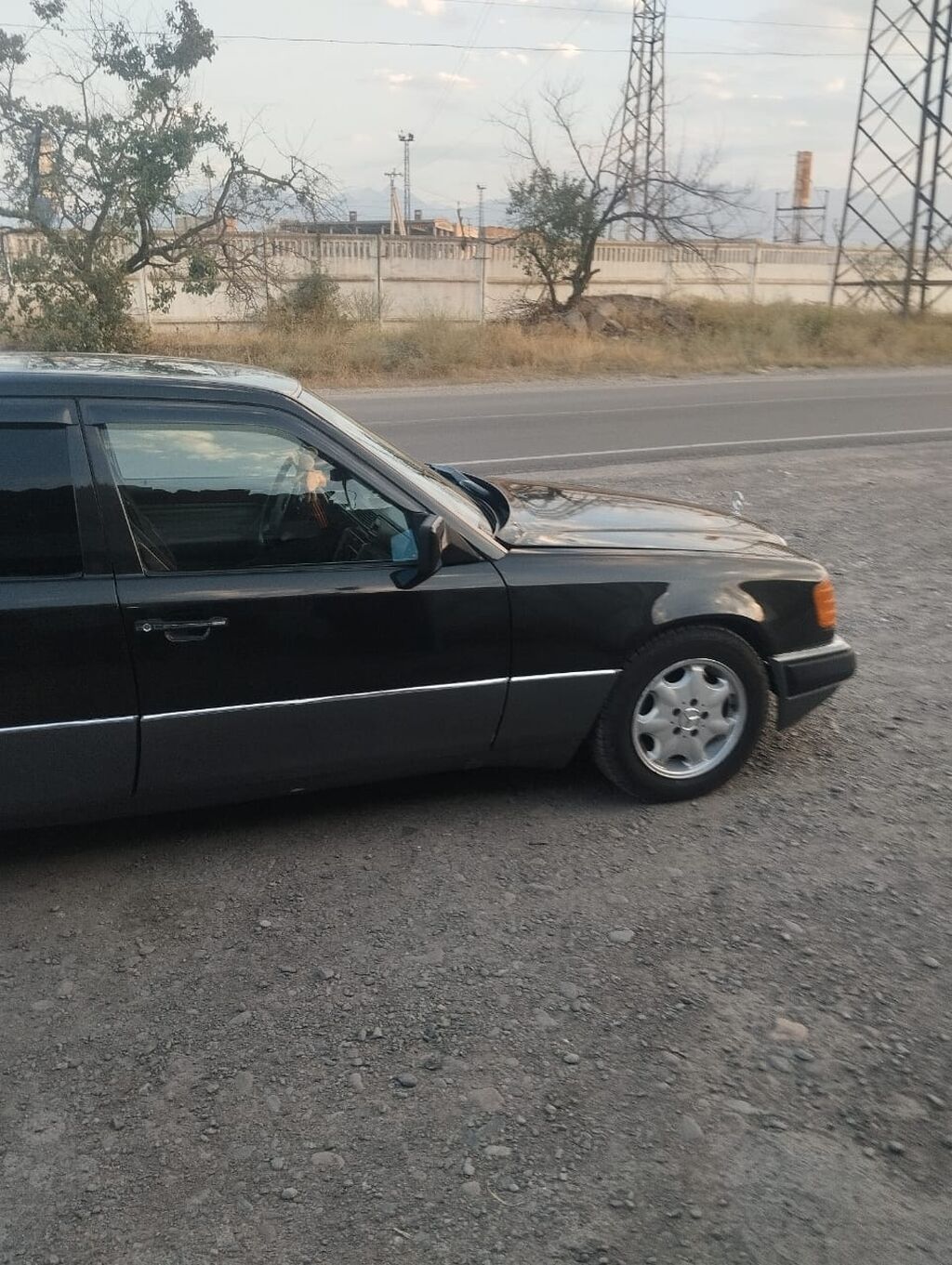 Mercedes-Benz W124: 1990 г., 2.3 л, Автомат, Бензин, Седан: фото 4