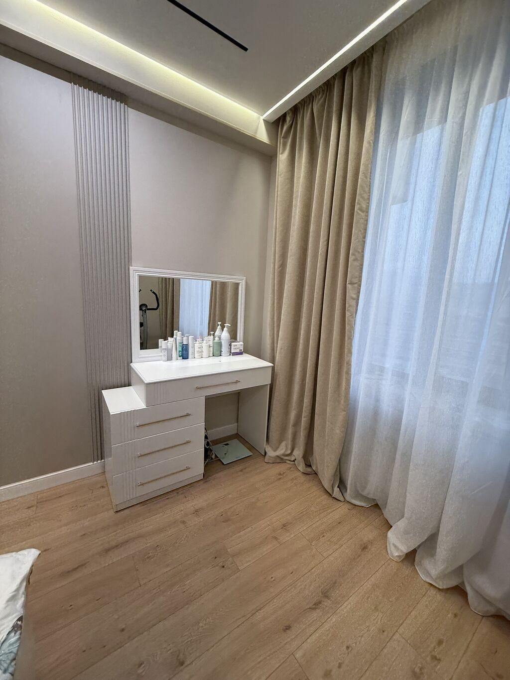 3 комнаты, 111 м², 12 мкр Элитка, 8 этаж, Дизайнерский ремонт: фото 4
