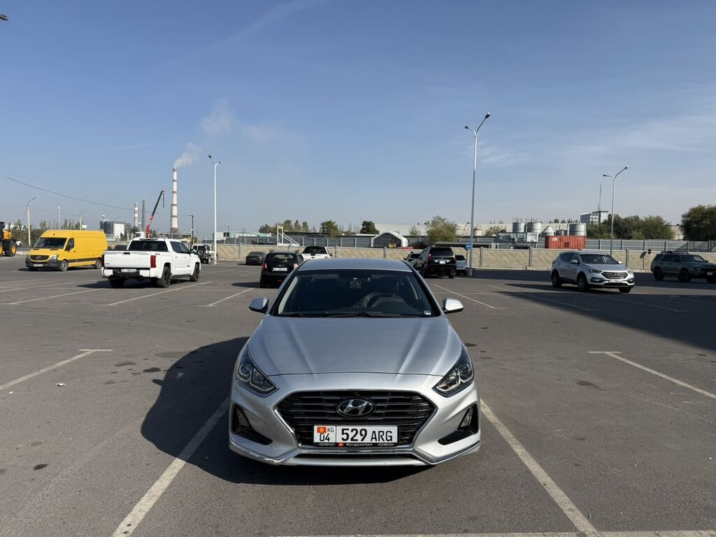 Hyundai Sonata: 2019 г., 2 л, Автомат, Газ, Седан: фото 2