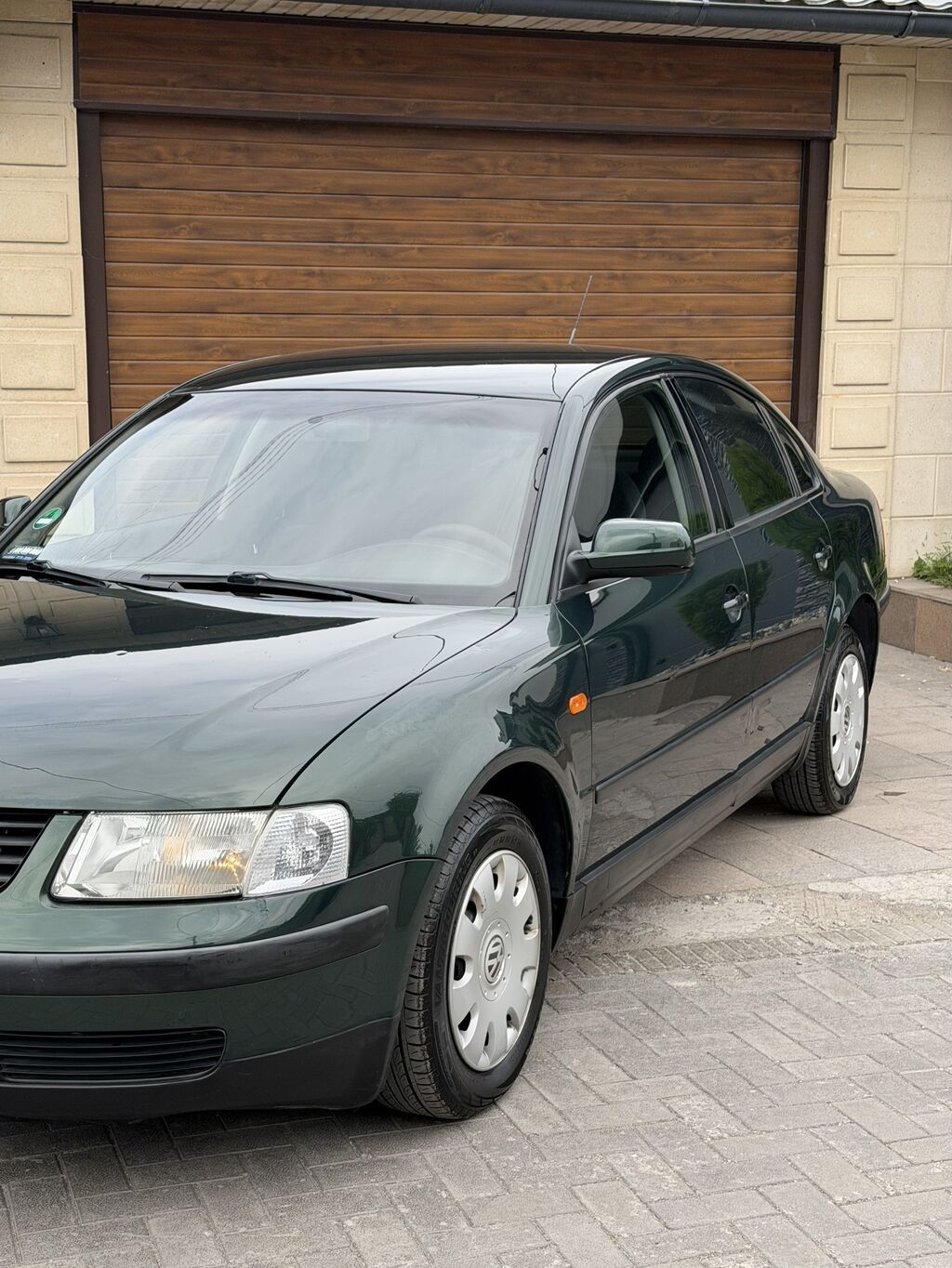 Volkswagen Passat: 1998 г., 1.6 л, Механика: фото 7