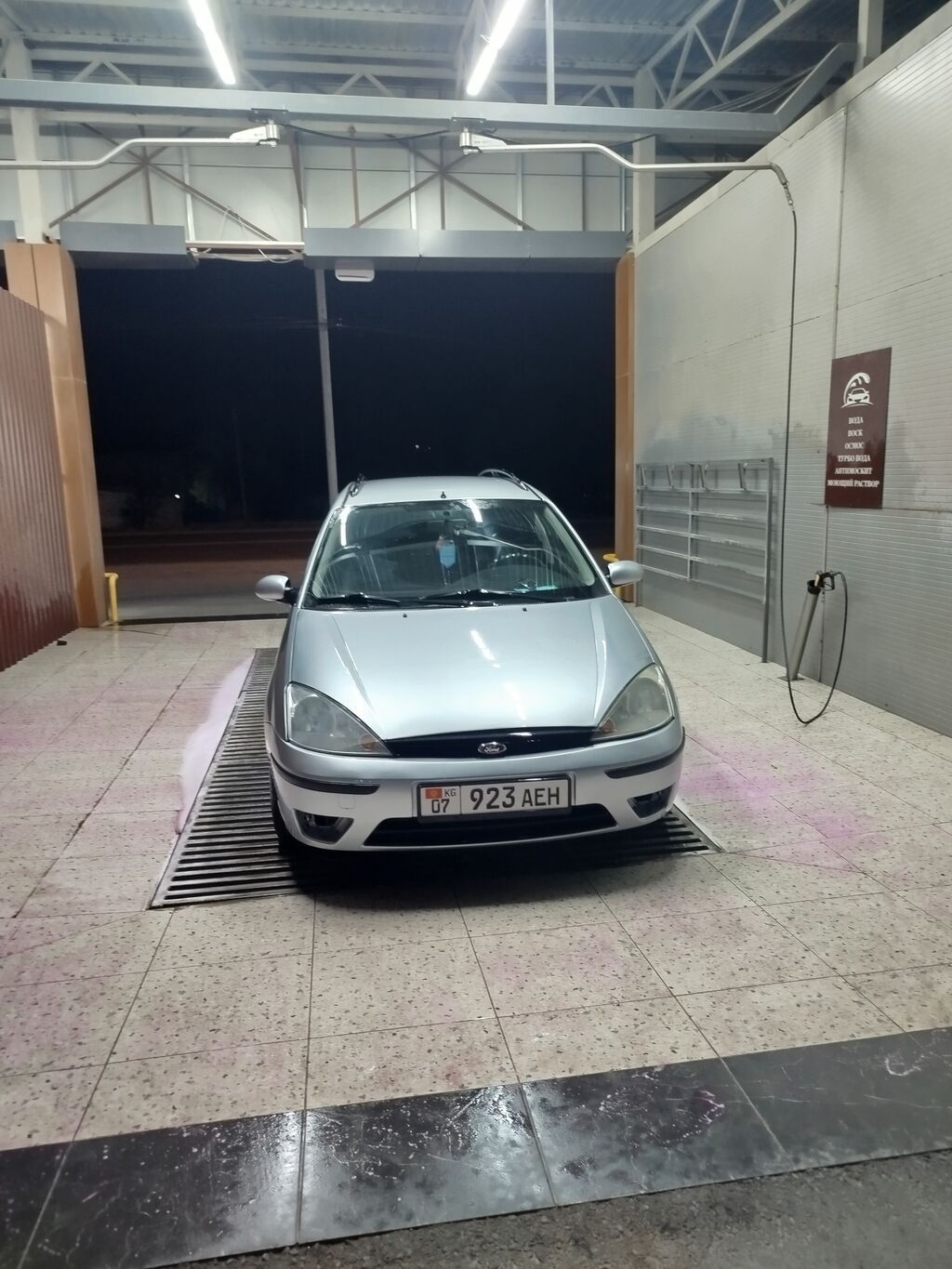 Ford Focus: 2003 г., 1.8 л, Механика, Дизель, Универсал: фото 6