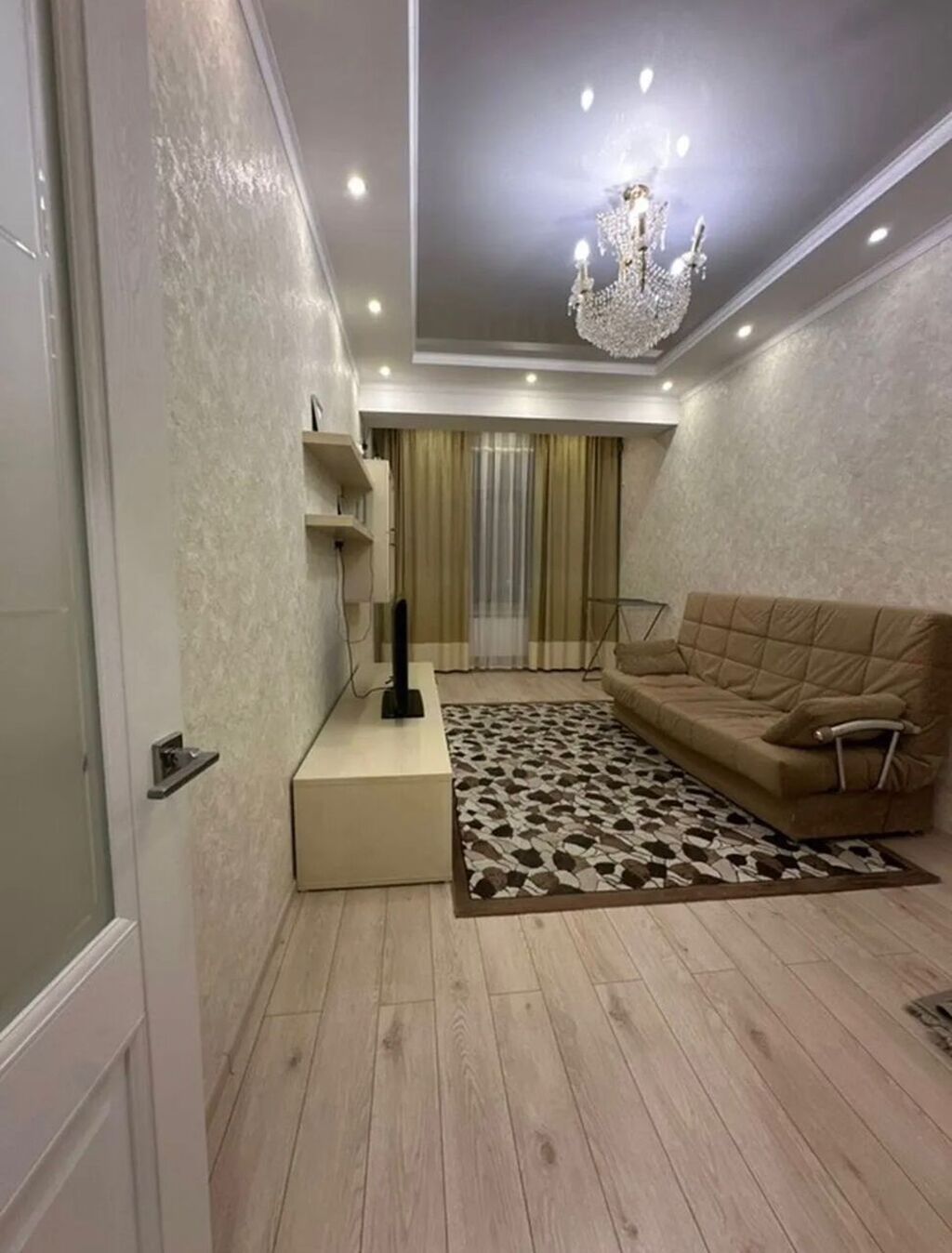 2 комнаты, 5 мкр Риэлтор, Без животных, от 1 года, С мебелью полностью: фото 3